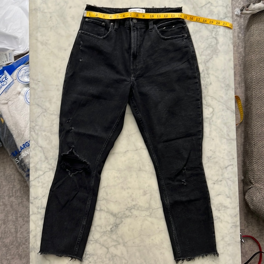 NWT Abercrombie Curve Love black distressed skinny jeans